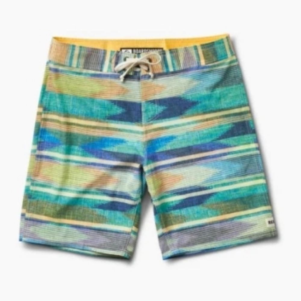 Reef 19" Departure Boardshorts Sz 32